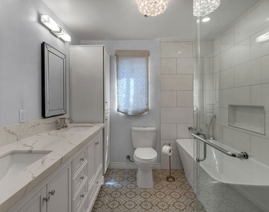 1722 Malcolm Avenue - Photo Thumbnail 30