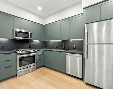 10601 Washington Boulevard - Photo Thumbnail 9