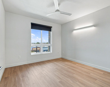 10601 Washington Boulevard - Photo Thumbnail 11