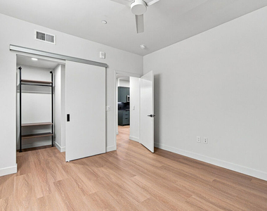 10601 Washington Boulevard - Photo Thumbnail 12