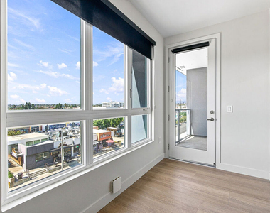 10601 Washington Boulevard - Photo Thumbnail 3