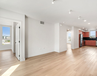 10601 Washington Boulevard - Photo Thumbnail 3