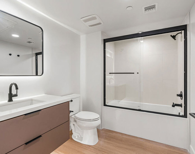 10601 Washington Boulevard - Photo Thumbnail 10