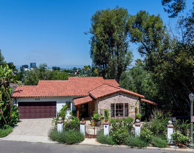 3475 N Knoll Drive - Photo Thumbnail 1