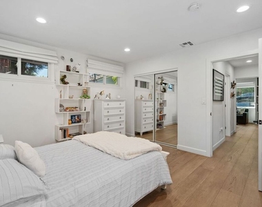 3304 Shelby Drive - Photo Thumbnail 20