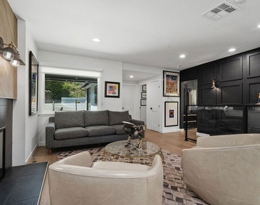 3304 Shelby Drive - Photo Thumbnail 8