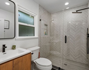 3304 Shelby Drive - Photo Thumbnail 17