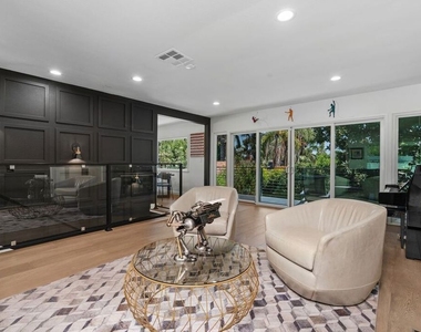 3304 Shelby Drive - Photo Thumbnail 9