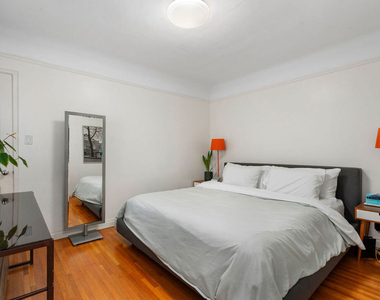 9645 W Olympic Boulevard - Photo Thumbnail 12