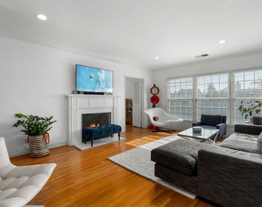 9645 W Olympic Boulevard - Photo Thumbnail 4