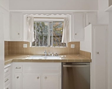 848 15th Street - Photo Thumbnail 10