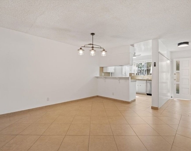 848 15th Street - Photo Thumbnail 8