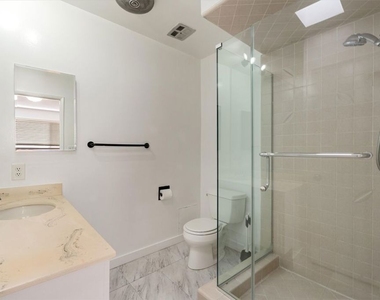 848 15th Street - Photo Thumbnail 14