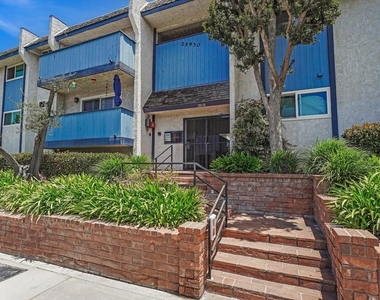 25930 Narbonne Avenue - Photo Thumbnail 23