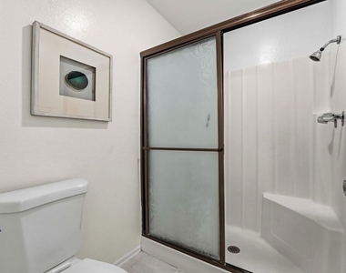 25930 Narbonne Avenue - Photo Thumbnail 15