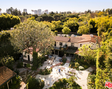 902 N Whittier Drive - Photo Thumbnail 20