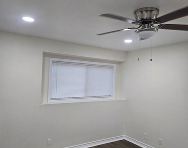 15251 Mystic Street - Photo Thumbnail 11