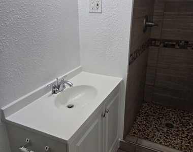 15251 Mystic Street - Photo Thumbnail 14