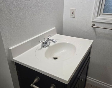 15251 Mystic Street - Photo Thumbnail 5