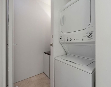 3944 Cody Road - Photo Thumbnail 22