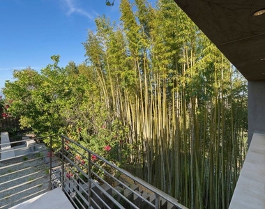 3944 Cody Road - Photo Thumbnail 40