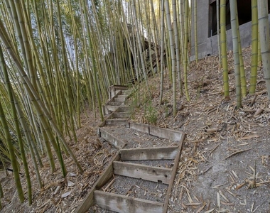 3944 Cody Road - Photo Thumbnail 43
