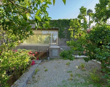 3944 Cody Road - Photo Thumbnail 27