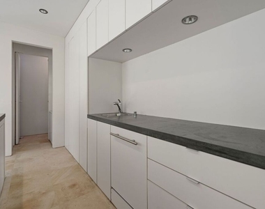 3944 Cody Road - Photo Thumbnail 5