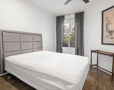 620 S Gramercy Place - Photo Thumbnail 7