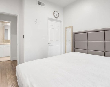 620 S Gramercy Place - Photo Thumbnail 9