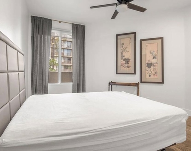 620 S Gramercy Place - Photo Thumbnail 8