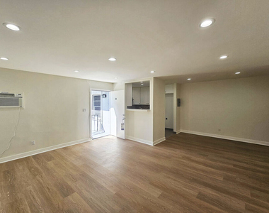 1341 N Keystone Street - Photo Thumbnail 1