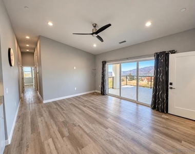 31141 Pauma Heights Rd - Photo Thumbnail 8