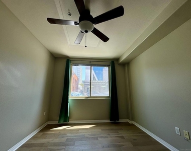 1601 India St - Photo Thumbnail 14