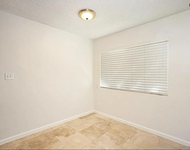 4140 Utah St - Photo Thumbnail 4