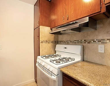 4140 Utah St - Photo Thumbnail 10
