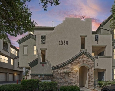 1338 Nicolette Ave - Photo Thumbnail 7