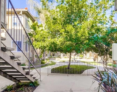 3769 Wilson Ave - Photo Thumbnail 9