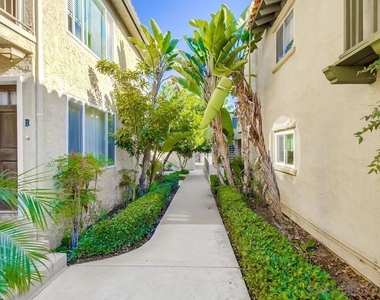 3769 Wilson Ave - Photo Thumbnail 3