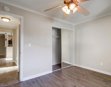 3769 Wilson Ave - Photo Thumbnail 32