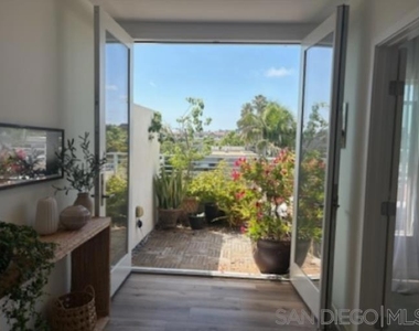 2675 Roosevelt St - Photo Thumbnail 13