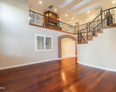 5810 Rainbow Hill Road - Photo Thumbnail 3