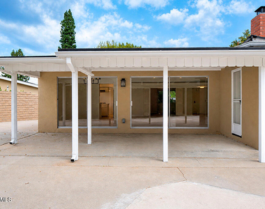 12754 Addison Street - Photo Thumbnail 31