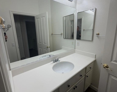 4944 Monument Street - Photo Thumbnail 13