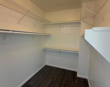 4944 Monument Street - Photo Thumbnail 11