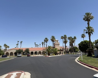 84136 Avenue 44 - Photo Thumbnail 4