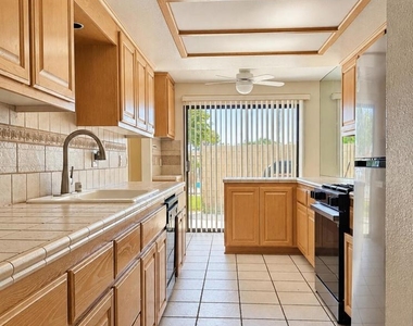 34554 Calle Las Palmas - Photo Thumbnail 5