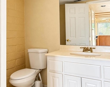 34554 Calle Las Palmas - Photo Thumbnail 6
