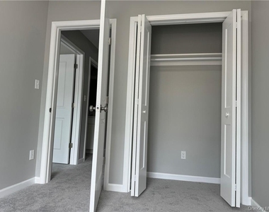 16 Pinto Road W - Photo Thumbnail 34