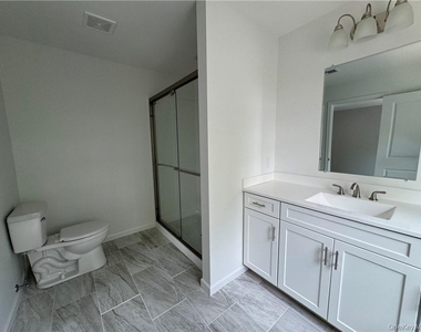 16 Pinto Road W - Photo Thumbnail 19